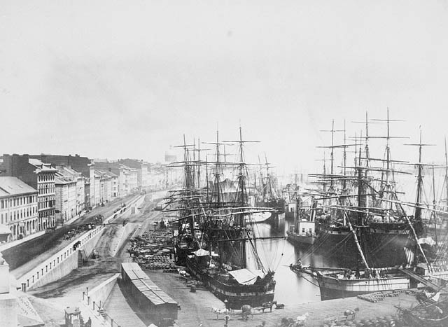 JPG port of montreal 1874